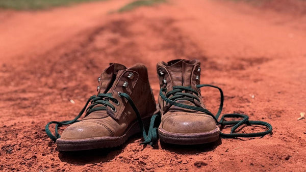 Den Perfekta Kängan för Afrikajakten: African Ranger vs. African Ranger Barefoot